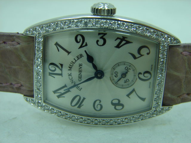 請問我有一支錶 FRANCK MULLER 法蘭克穆勒 是朋友欠錢跟我抵押 因為現需錢周轉 想賣掉 請問你們有收購這錶嗎 只有一支錶